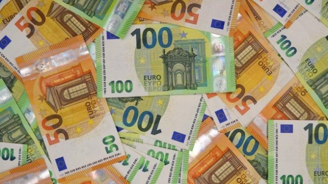 654f2a18-4540-4603-9b96-80e70a0a0a69-755363-money-7724775-1280-orig-1-690x480-1
