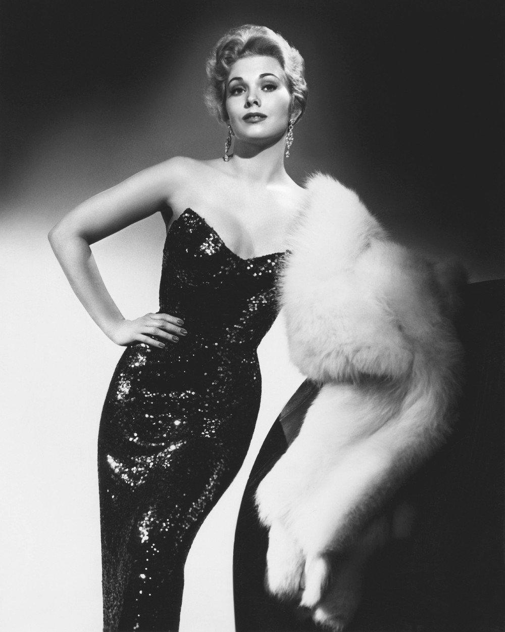152251_profimedia0286332586_ff Kim Novak