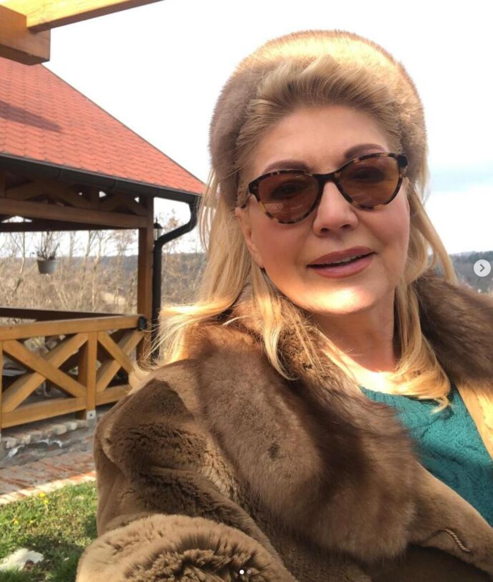 346437_screenshot-103_ff Suzana Mančić