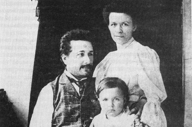 352826_albert-hans-i-mileva-u-srbiji-u-kacu-u-leto-1905-foto-knjiga-radmile-milentijevic_ls KO SU BILI SESTRA I BRAT MILEVE MARIĆ: Evo kako je živela porodica čistih genijalaca