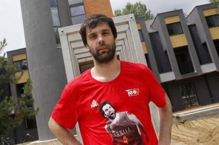 352890_snimak-ekrana-1064_ls OVO JE RAZLOG ZBOG KOG TEODOSIĆEVA MAJKA NE DOLAZI NA NJEGOVE MEČEVE: Kaže da je OVU situaciju jedva preživela
