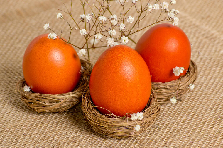 352907_shutterstock-182110559_ls ZA NAJLEPŠU PRIRODNU NARANDŽASTU BOJU, POTREBAN VAM JE OVAJ ZAČIN: Zamutite ga sa vodom i sirćetom i dobićete čaroliju