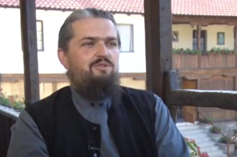 353163_onfurije_ls ONUFRIJE HILANDARAC OTKRIVA ŠTA JEDU MONASI NA SVETOJ GORI DA BI IMALI UVEK SJAJNO ZDRAVLJE: 3 posna jela stalno prave