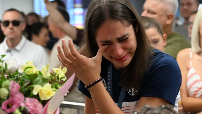 Tek 22 godine, a "možda kasno": Zbog ovoga je Aleksandra plakala kao kiša, A I SRBIJA S NJOM /VIDEO/